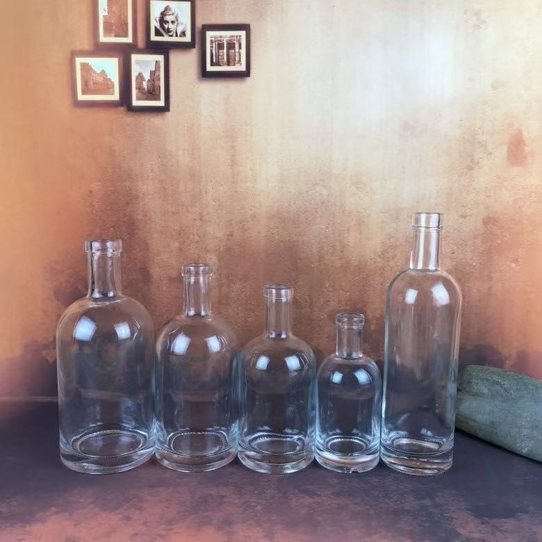 750ml Glass Bottle for Vodka - Premium Clear Glass, Leak-Proof Lid, Eco-Friendly Packaging