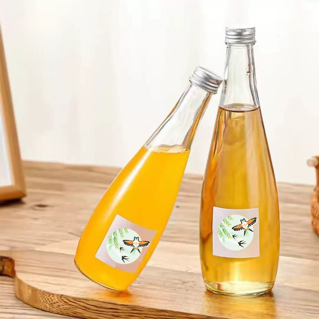 Custom and design beverage bottle with glass